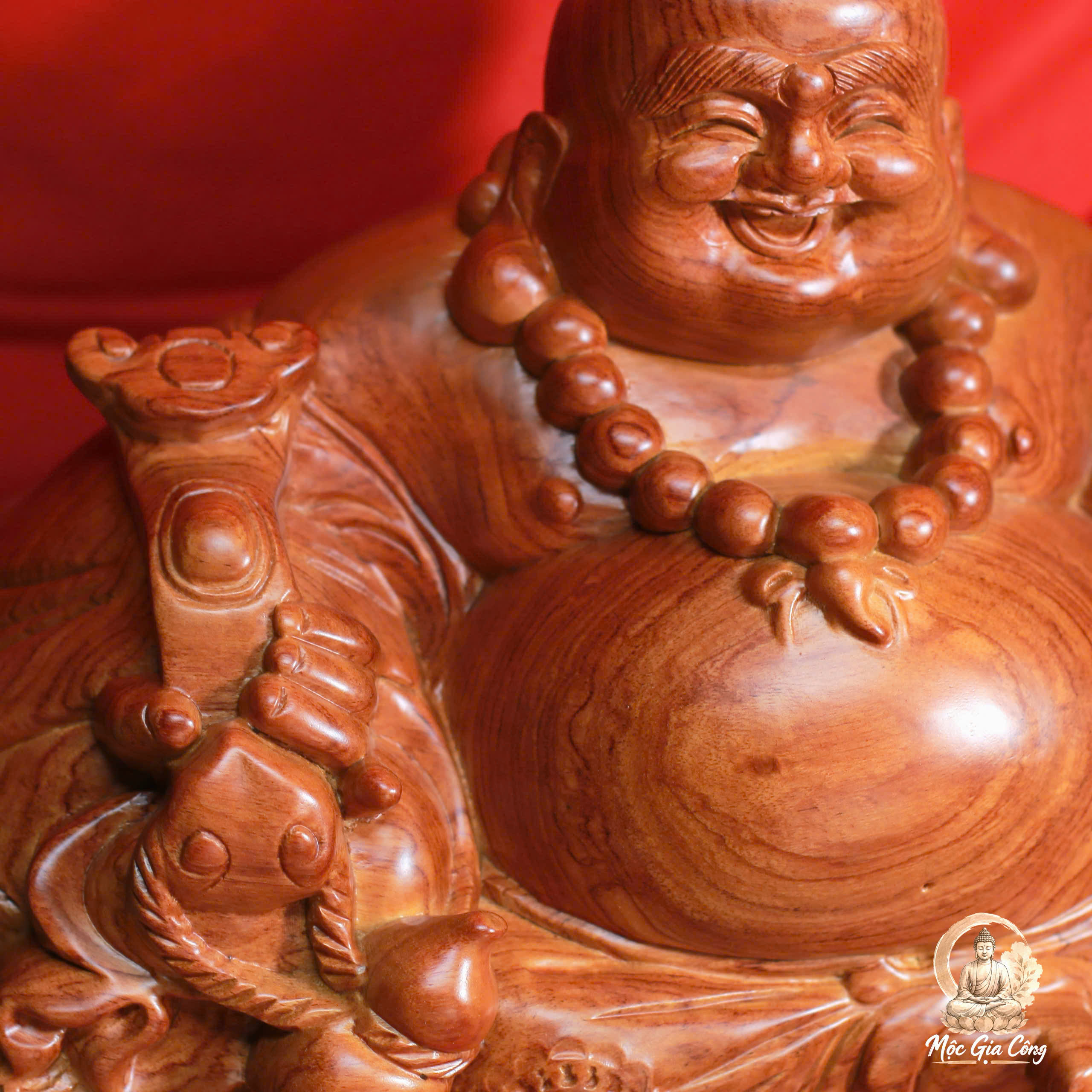 Di Lặc Ngồi Hoan Hỷ Gỗ Hương Đá 2
