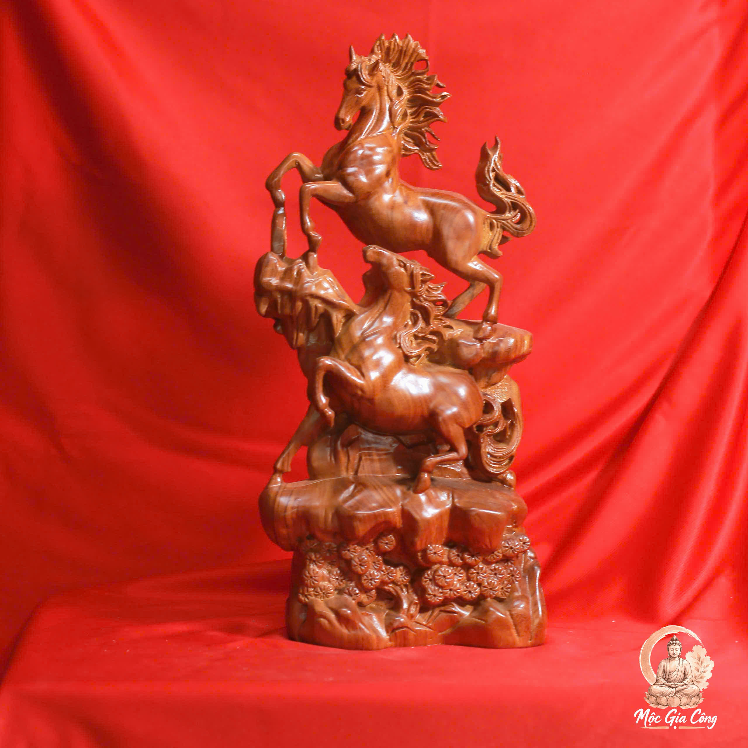 Song Mã Gỗ Hương Đá 4