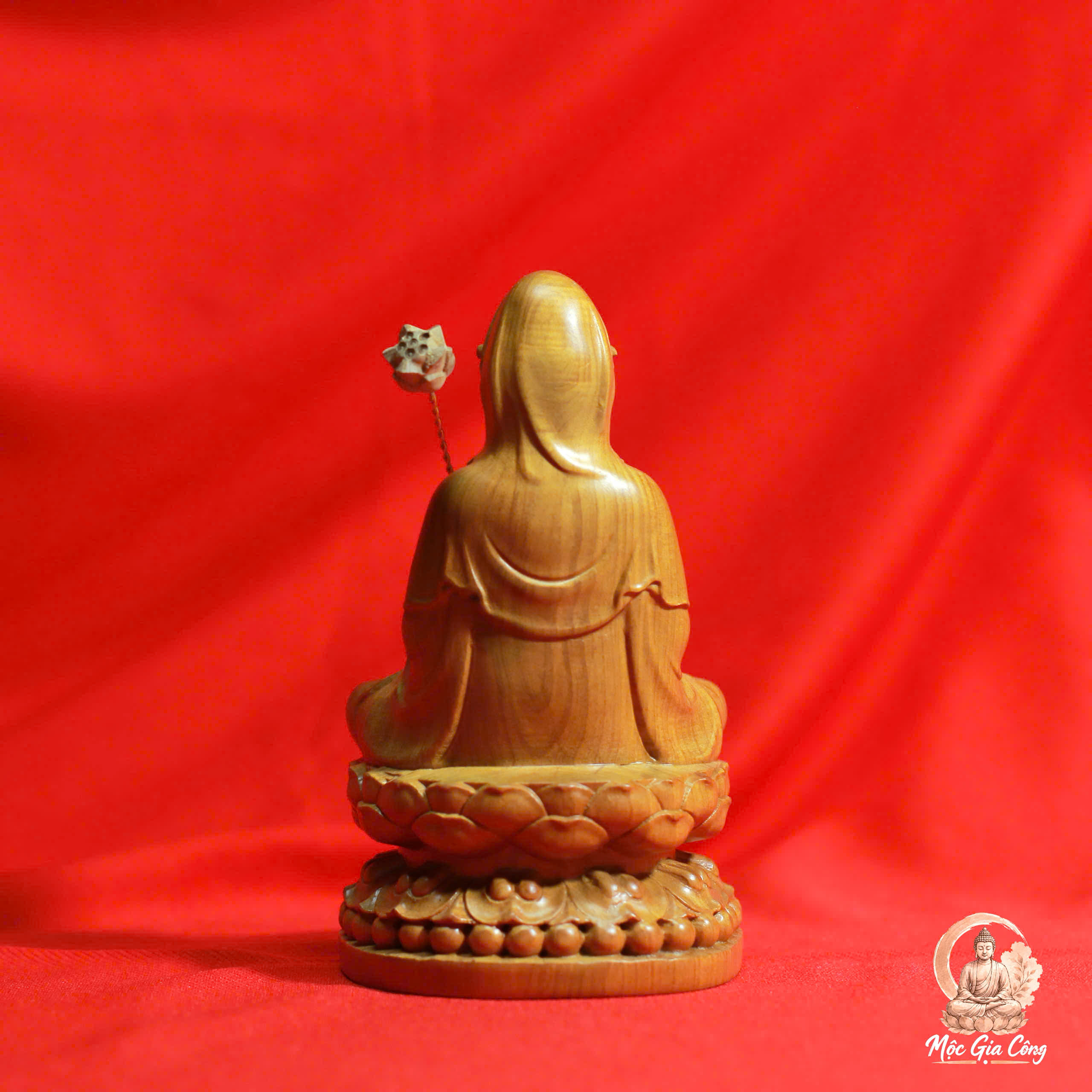 Đại Thế Chí Bồ Tát Gỗ Bách Xanh 5