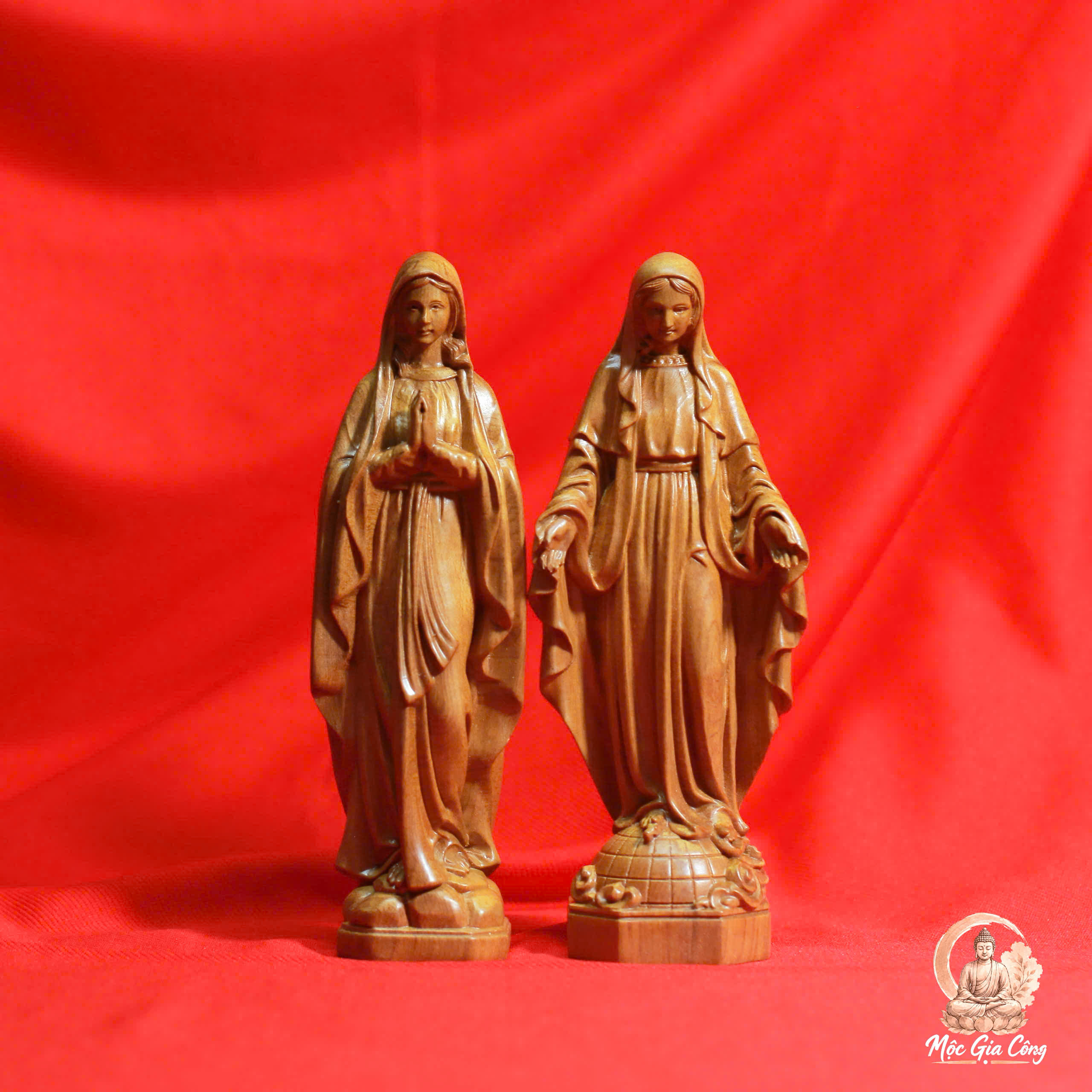 Đức Mẹ Maria Gỗ Bách Xanh