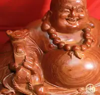 Di Lặc Ngồi Hoan Hỷ Gỗ Hương Đá 3